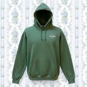 Green Trinity Lake California Hoodie Medium with Front Pocket Great Condition M
